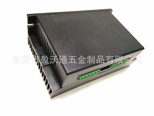 步进/伺服器散热器+外壳11